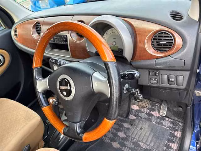 DAIHATSU MIRA GINO