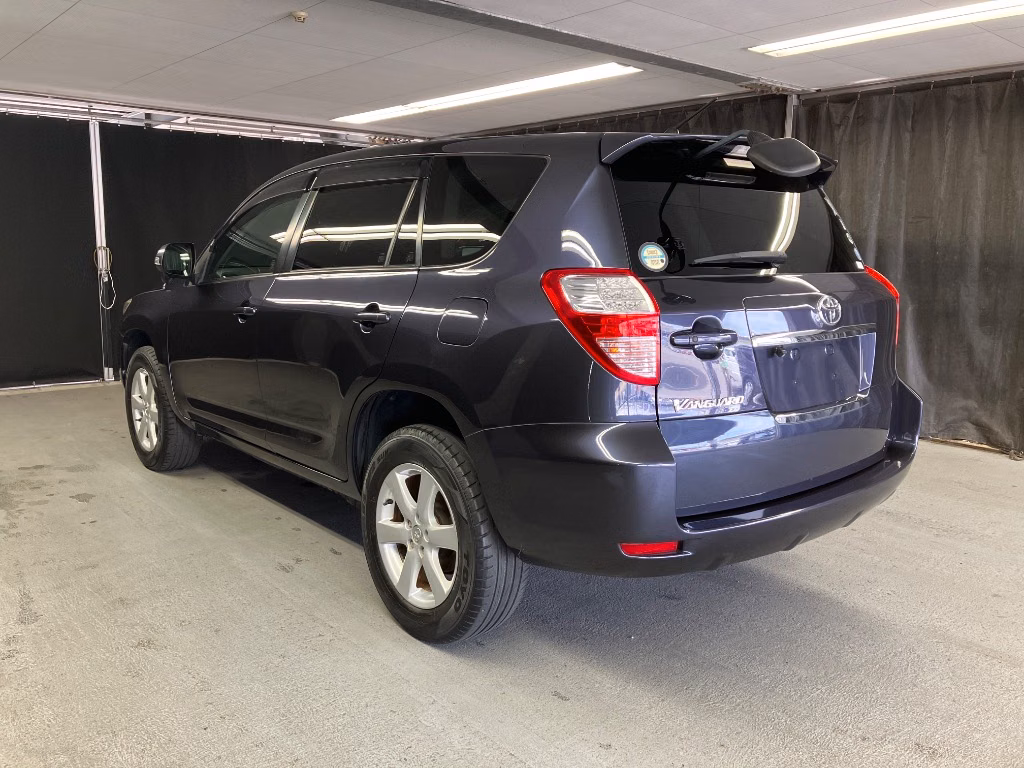 TOYOTA VANGUARD