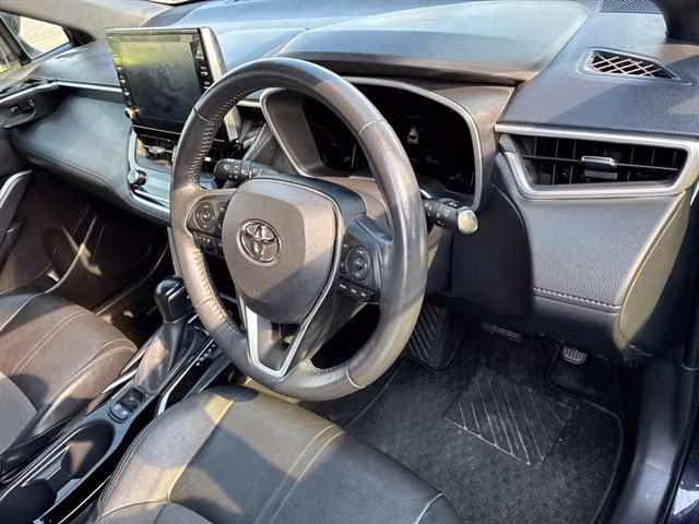 TOYOTA COROLLA CROSS
