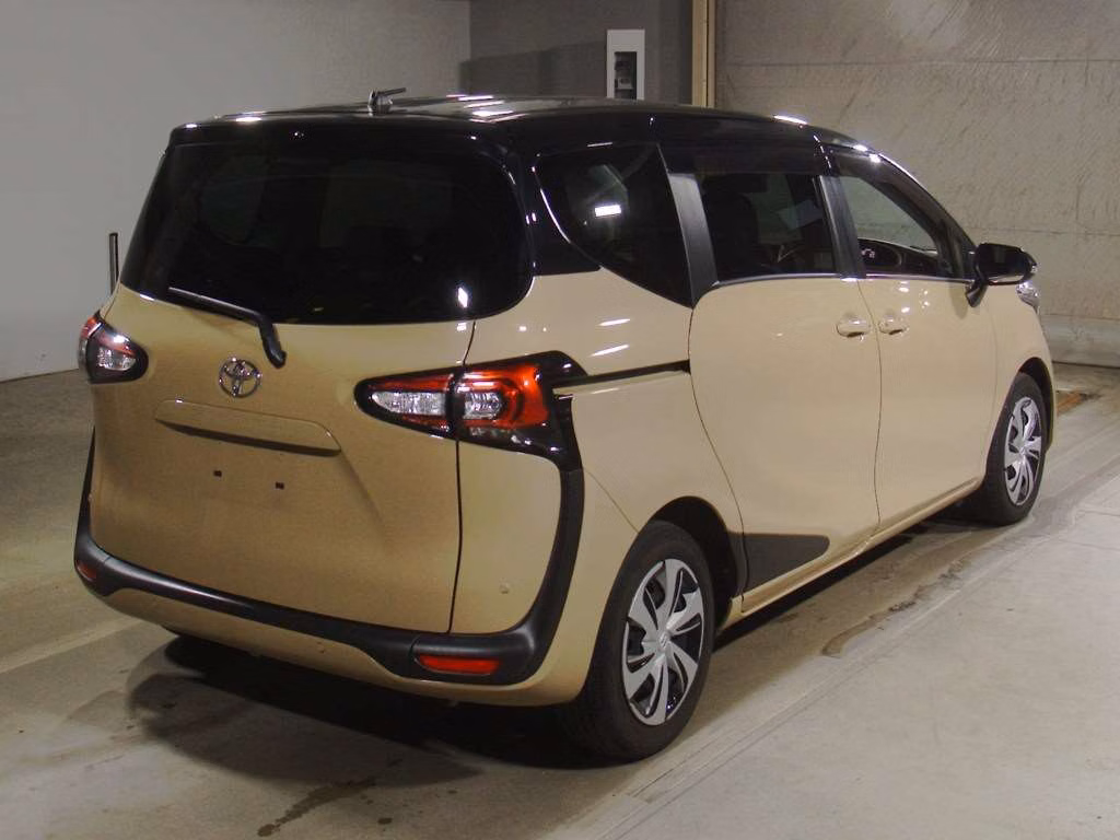 TOYOTA SIENTA