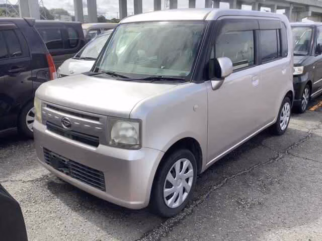 DAIHATSU MOVE CONTE