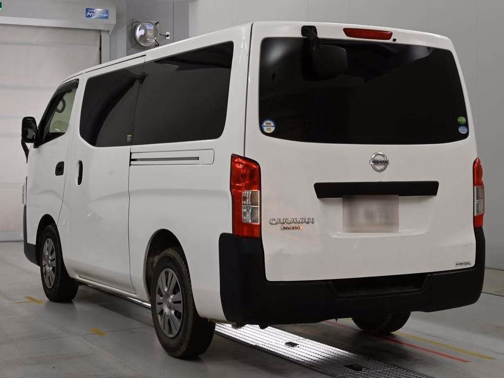NISSAN NV350 CARAVAN