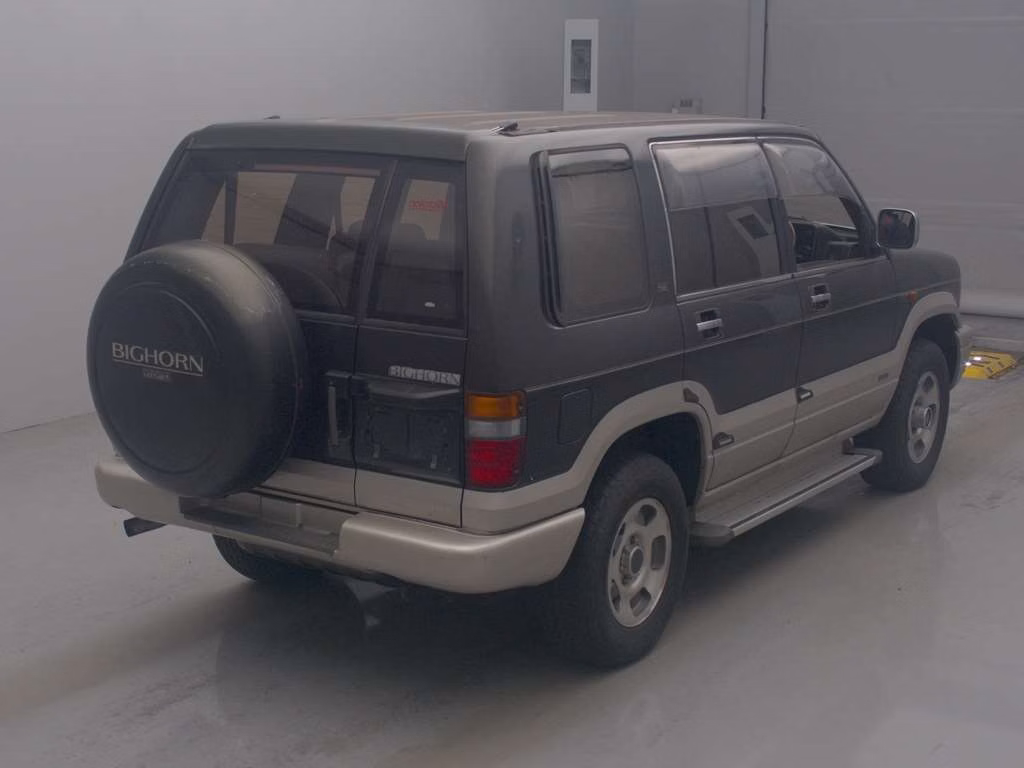 ISUZU BIGHORN