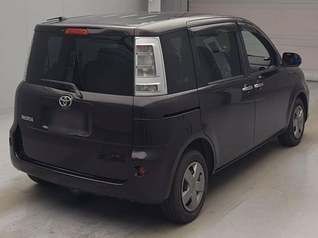 TOYOTA SIENTA