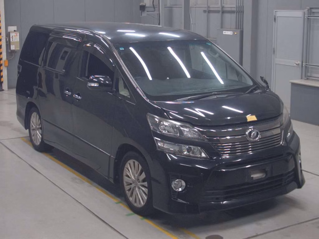 TOYOTA VELLFIRE