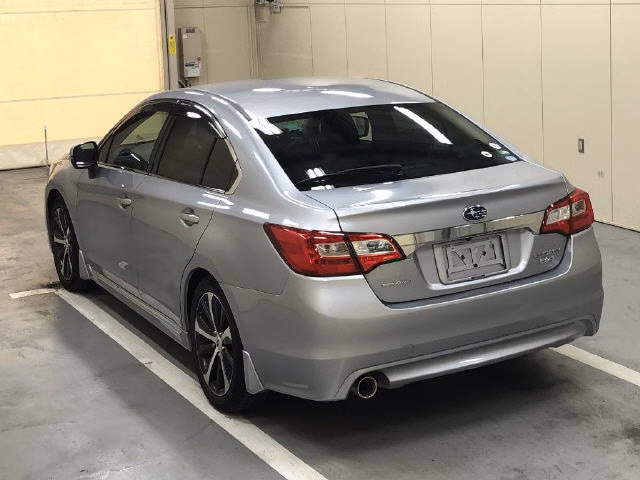 SUBARU LEGACY B4
