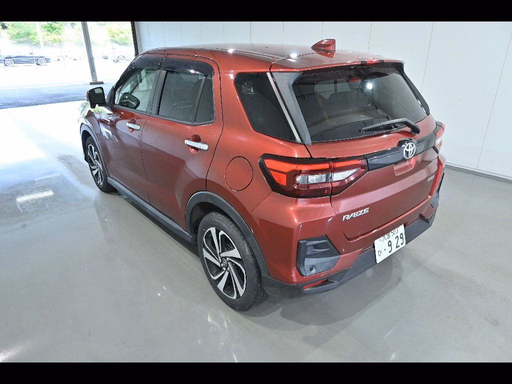 TOYOTA RAIZE