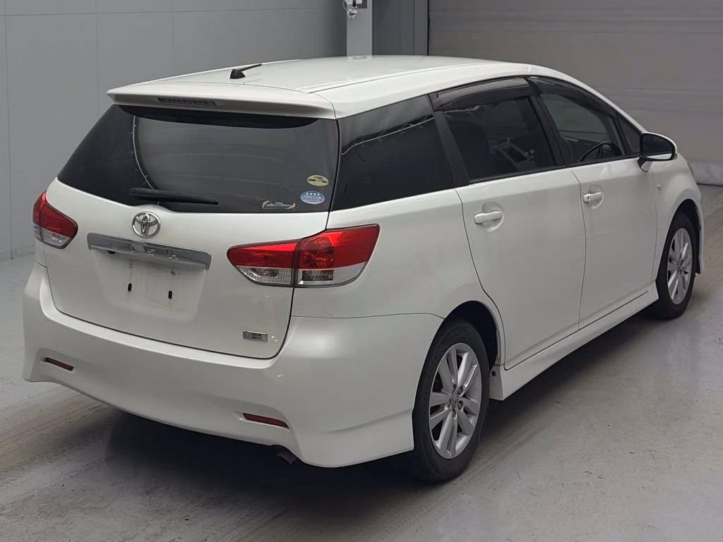 TOYOTA WISH
