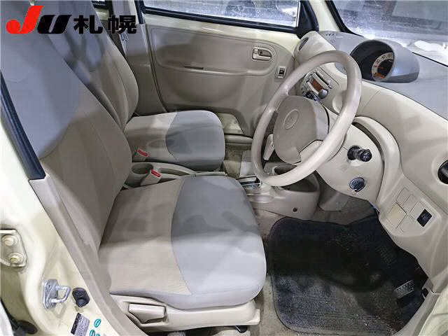 DAIHATSU ESSE