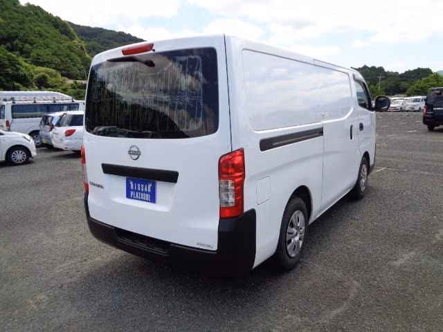 NISSAN CARAVAN