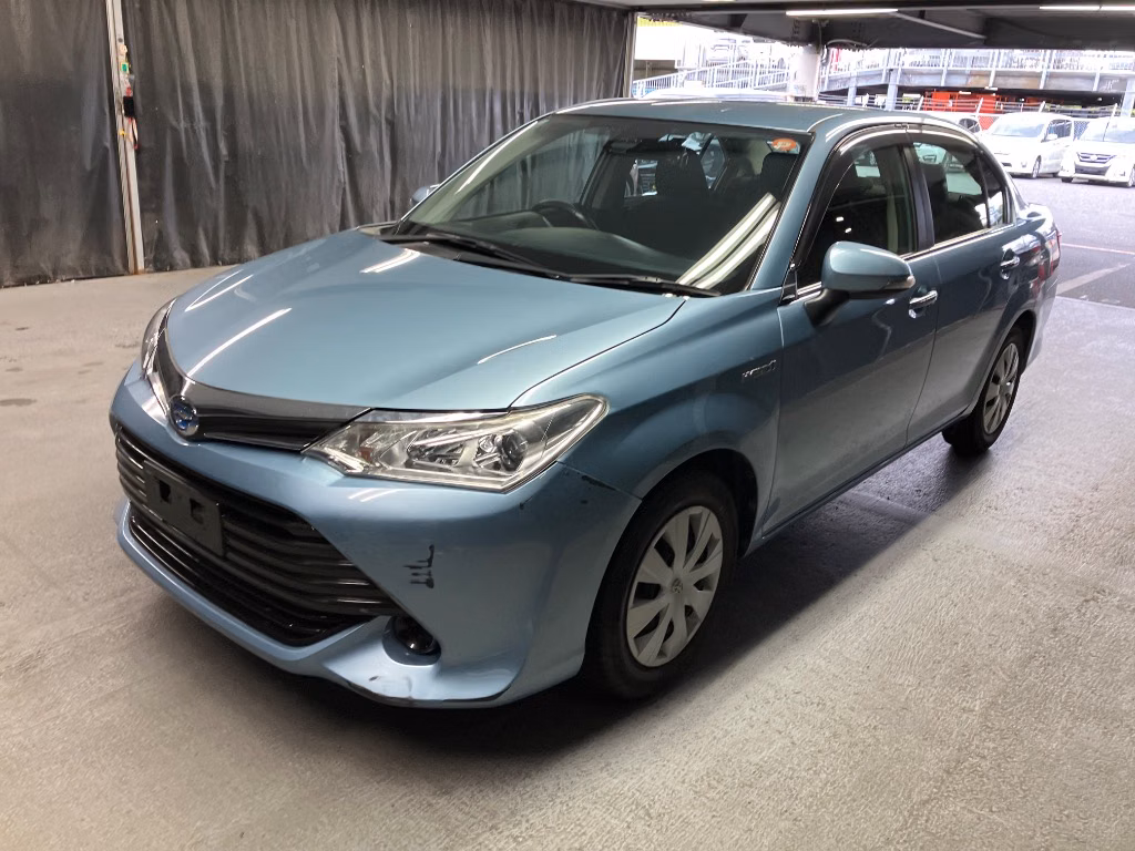 TOYOTA COROLLA AXIO