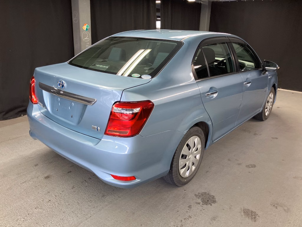 TOYOTA COROLLA AXIO