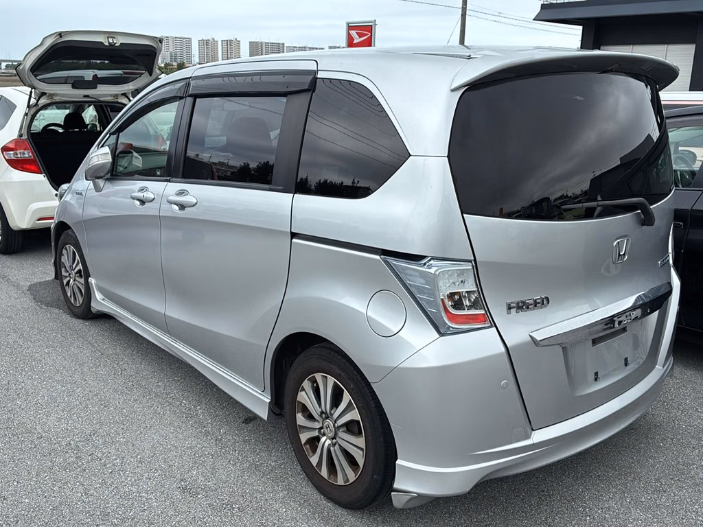 HONDA FREED