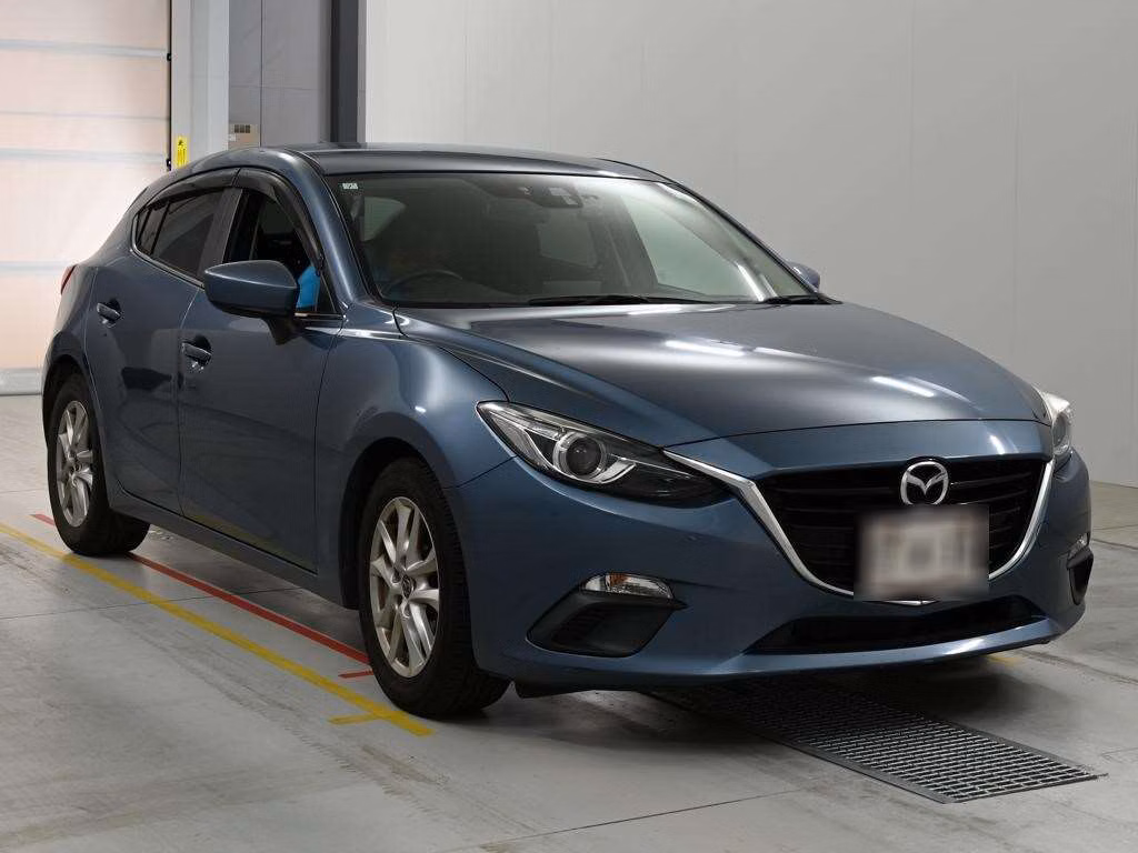 MAZDA AXELA