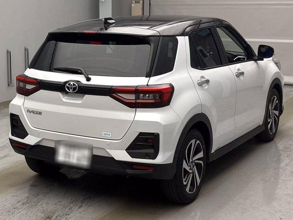 TOYOTA RAIZE