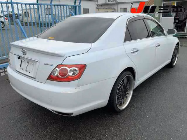 TOYOTA MARK X