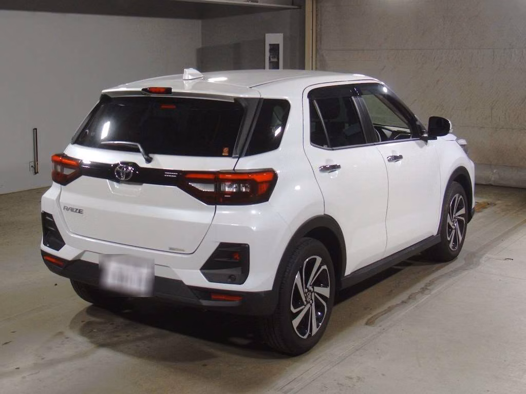TOYOTA RAIZE