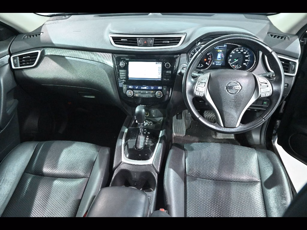NISSAN X-TRAIL