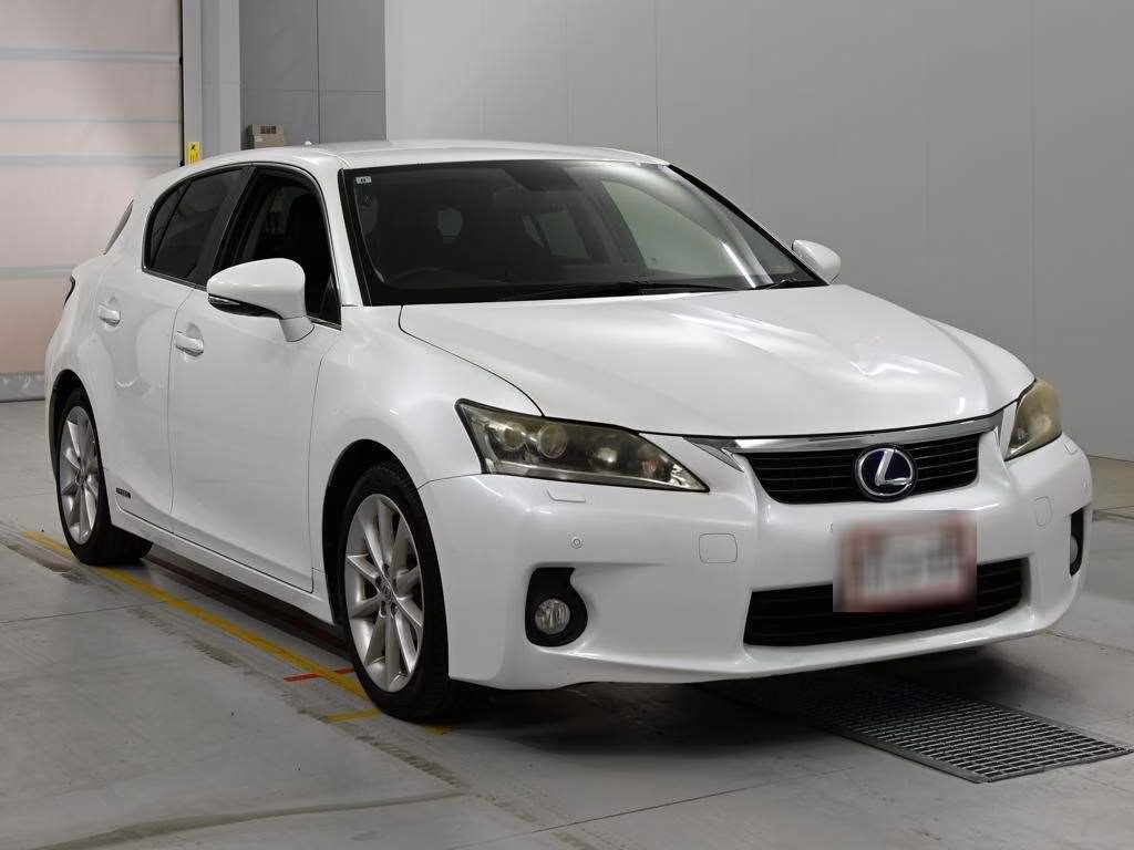 LEXUS CT200H