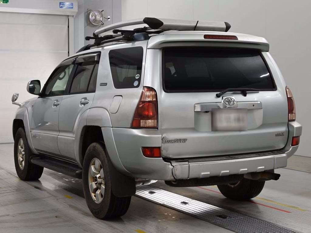 TOYOTA HILUX SURF