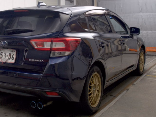 SUBARU IMPREZA