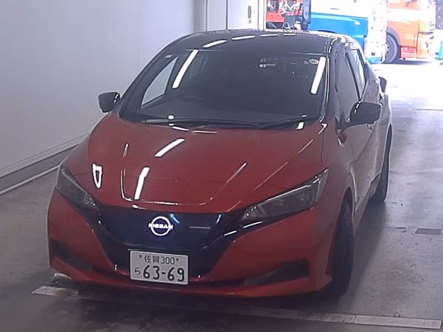 NISSAN LEAF