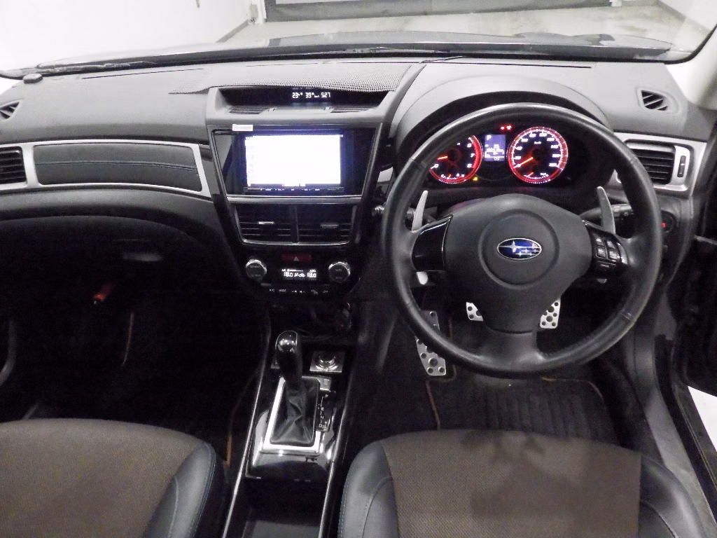 SUBARU EXIGA CROSSOVER 7