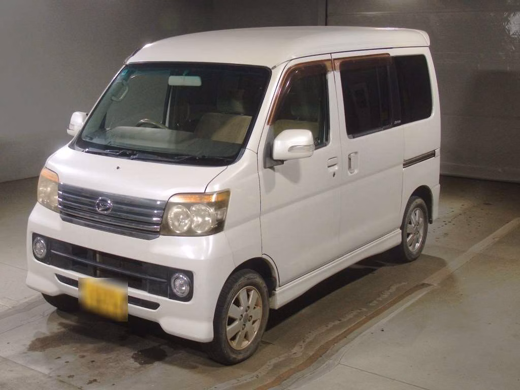 DAIHATSU ATRAI
