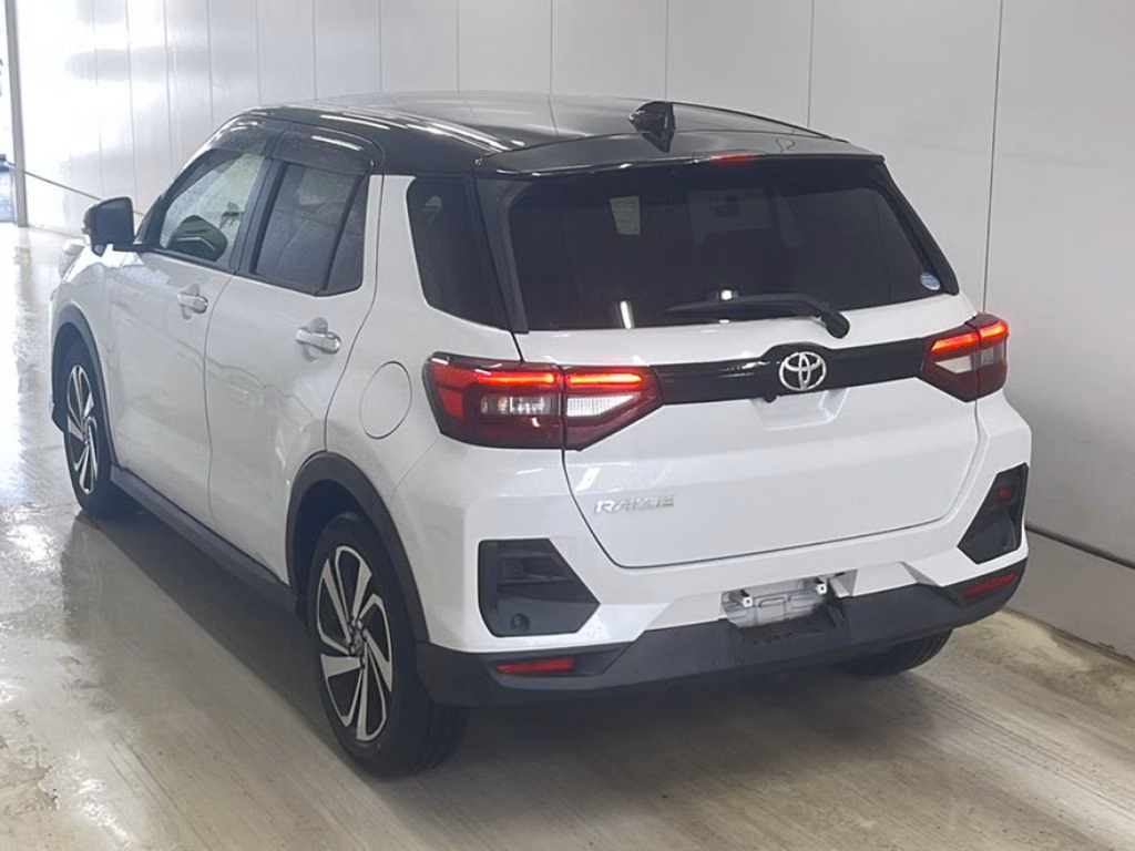 TOYOTA RAIZE
