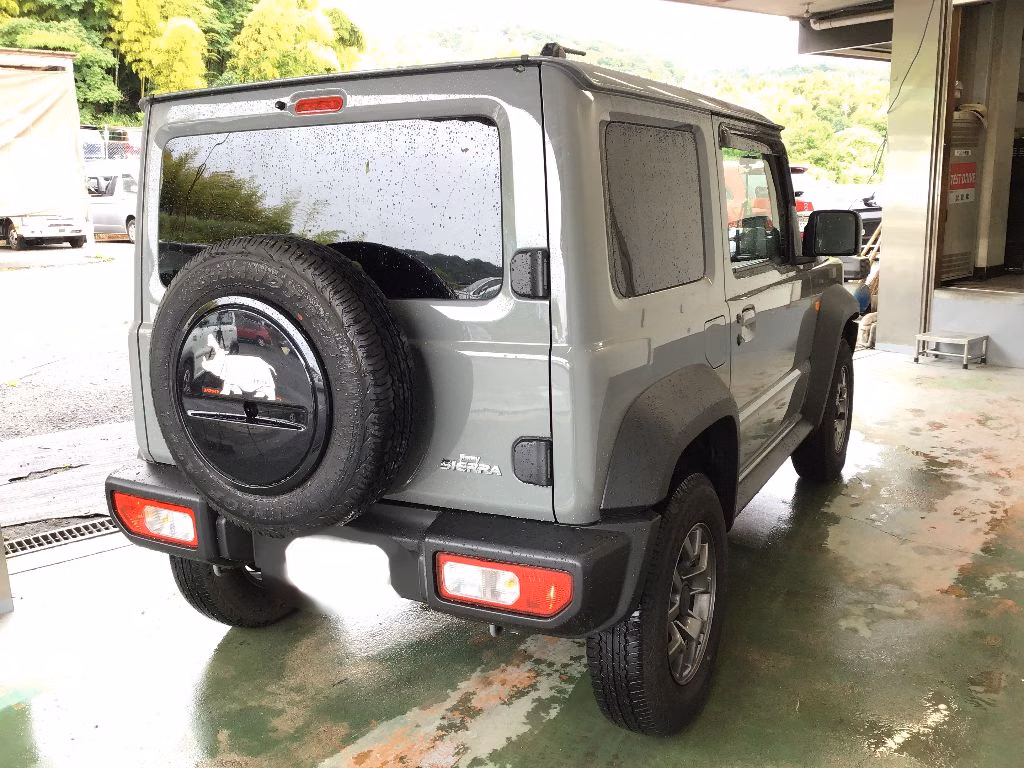 SUZUKI JIMNY SIERRA