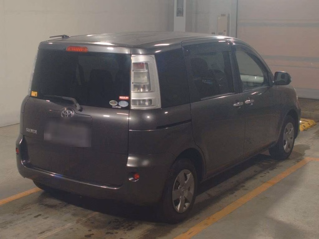 TOYOTA SIENTA