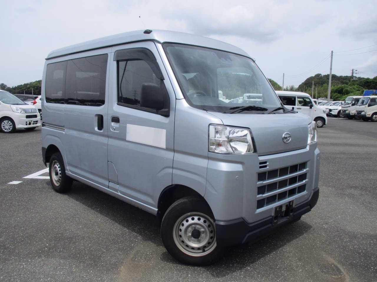 DAIHATSU ATRAI