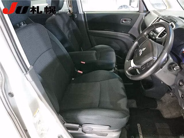MITSUBISHI DELICA D:2