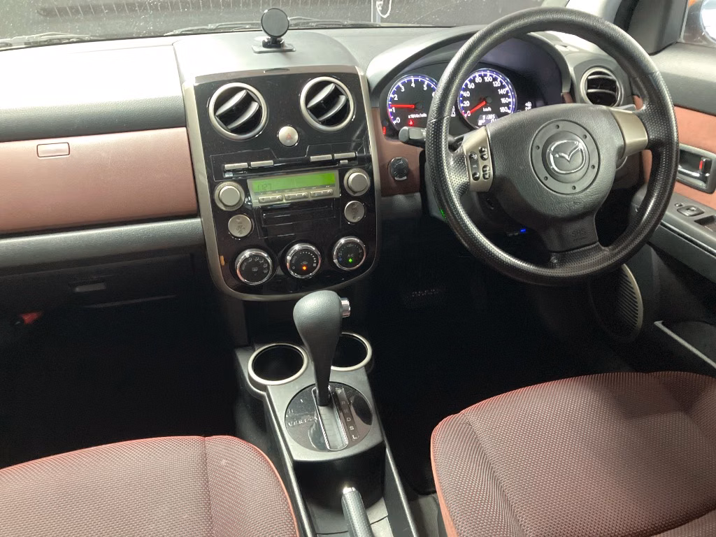 MAZDA VERISA