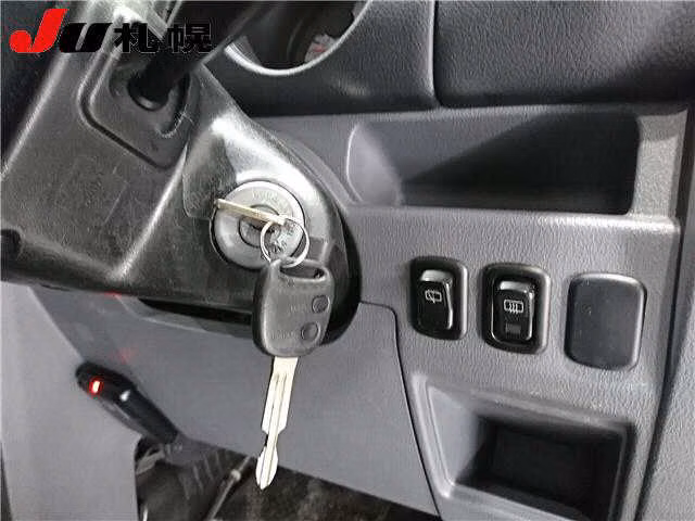 DAIHATSU NAKED