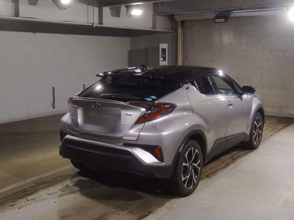 TOYOTA C-HR