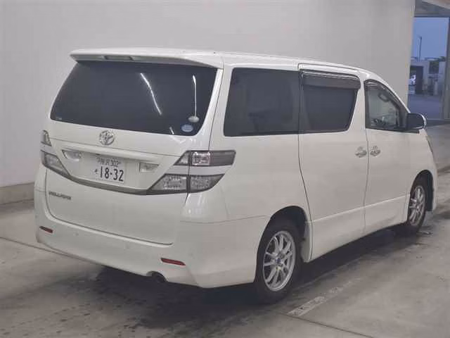 TOYOTA VELLFIRE