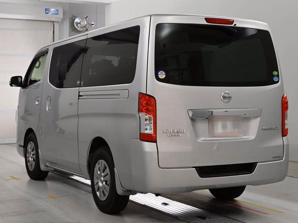 NISSAN NV350 CARAVAN