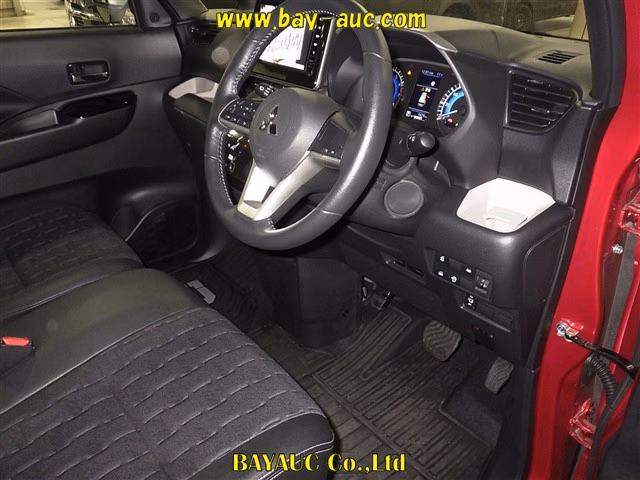 MITSUBISHI DELICA MINI