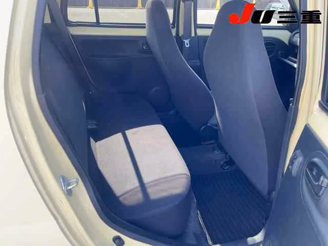 DAIHATSU ESSE