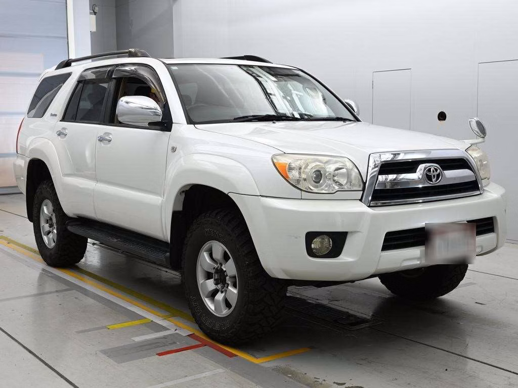 TOYOTA HILUX SURF