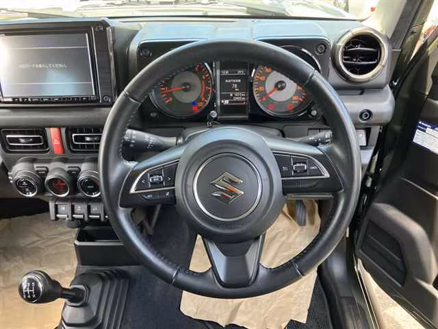 SUZUKI JIMNY SIERRA