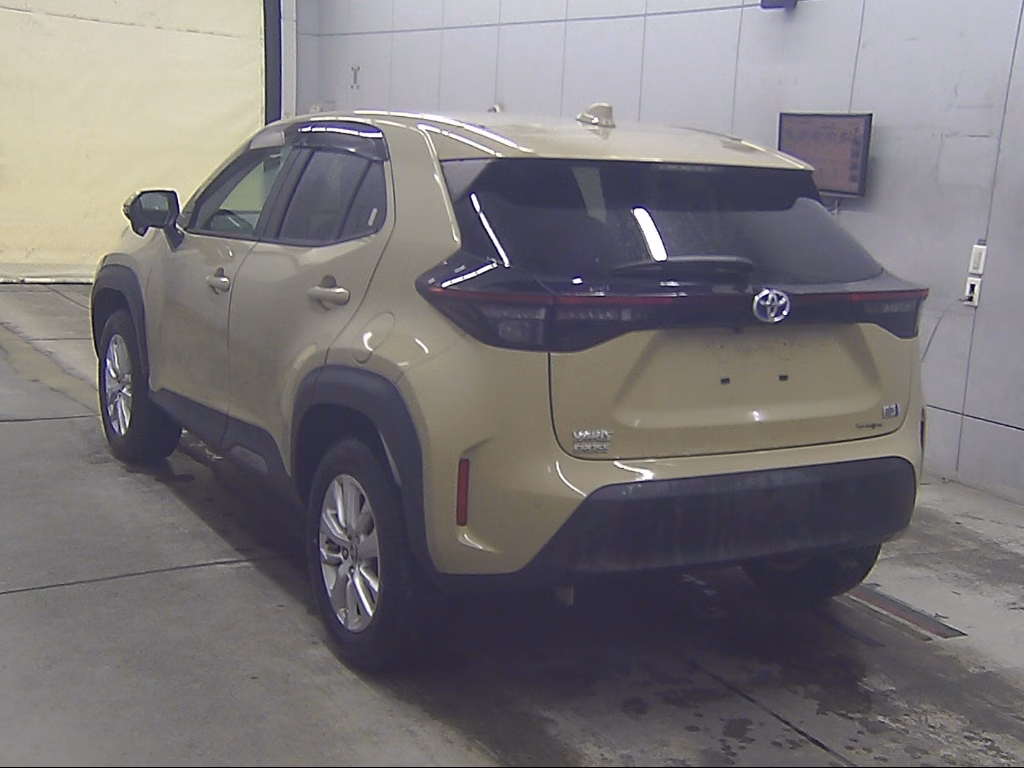 TOYOTA YARIS CROSS