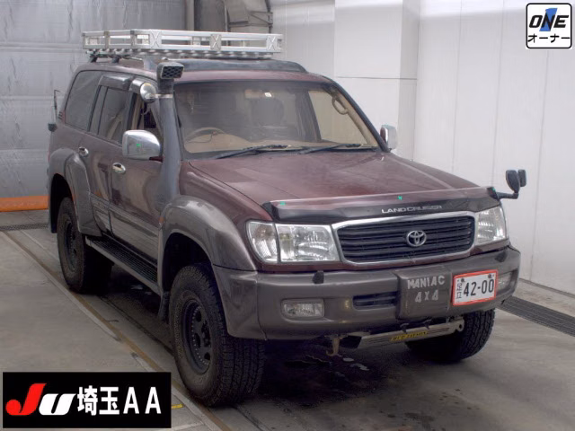 TOYOTA LAND CRUISER
