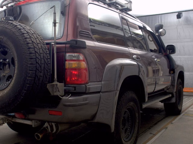 TOYOTA LAND CRUISER