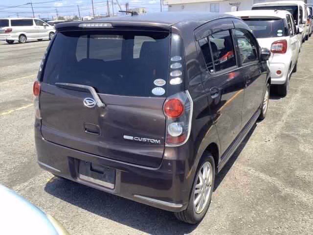 DAIHATSU MIRA