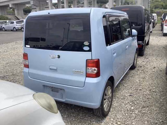 DAIHATSU MOVE CONTE