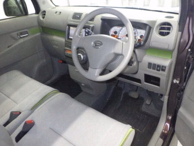 DAIHATSU MOVE CONTE