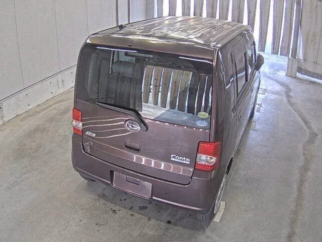 DAIHATSU MOVE CONTE