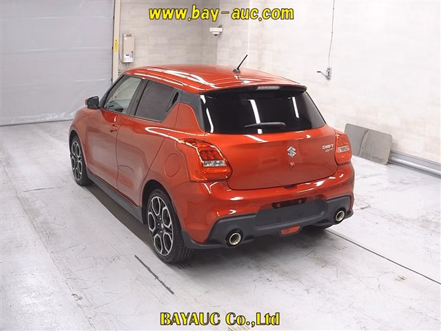 SUZUKI SWIFT